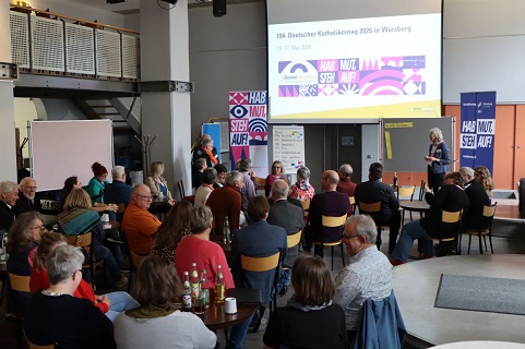 Begeistert vom Katholikentag: Rund 40 BotschafterInnen aus dem ganzen Bistum tauschten sich über die Großveranstaltung im Jahr 2026 aus