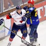 Was für ein Eishockey-Feuerwerk: Die Mighty Dogs drehen in den letzten Minuten ein 7:8 noch zum Sieg