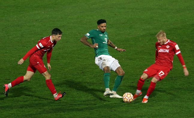 Nach dem Patzer der Würzburger Kickers in Buchbach: Die Aufstiegstüre der Schnüdel ist wieder weiter geöffnet