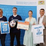 Ministerin Judith Gerlach und Präsident Christoph Kern in Schweinfurt: Offizieller Startschuss für die Organspende-Aktionsspieltage des BFV und des Bayerischen Staatsministeriums