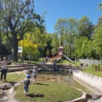 Die Saison am Wasserspielplatz Schützenstraße ist nach der Winterpause wieder eröffnet