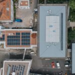 Gut gerüstet für die Krise: Trafostation und Notstromaggregat sind eingebaut und können angeschlossen werden