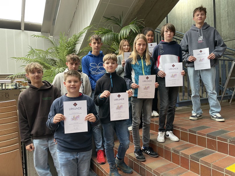 Experimente antworten: SchülerInnen des AvH sind auch in der 2. Runde erfolgreich