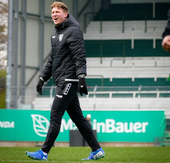 Das ideale Bindeglied zwischen Mannschaft und Trainer: Gregor Opfermann bleibt Co-Coach der Schnüdel