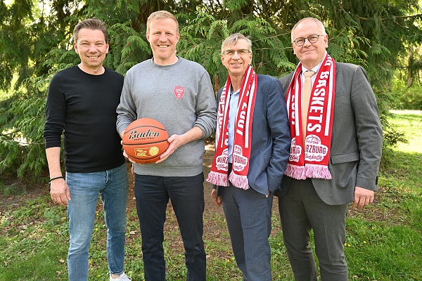 Handwerk trifft Basketball: Die HWK und die FIT/One Würzburg Baskets haben ein Partnerschafts- und Netzwerkprojekt gestartet