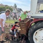 Kartoffeln gelegt: Die Ackerpatenschaft der Rafelder Kita-Kinder geht ins fünfte Jahr
