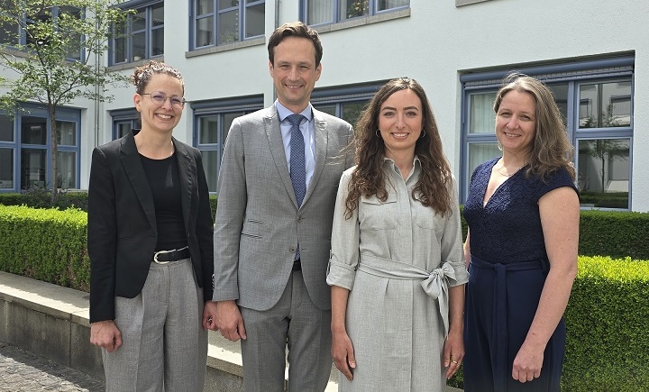 Erfolgreicher Abschluss des Amtstierarztlehrgangs: Mitarbeiterin des Landratsamts unter den Top 3