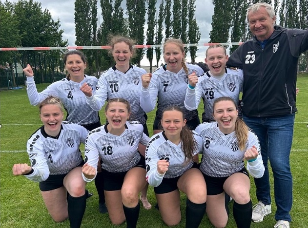 Doppel-Heimspiel-Wochenende für die Faustball-Bundesliga-Frauen des TV Oberndorf