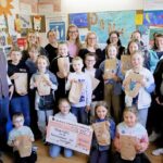 Kommunion in Gerolzhofen: 29 Kinder spendeten bei einem Besuch fast 1000 Euro an die Schweinfurter Kindertafel