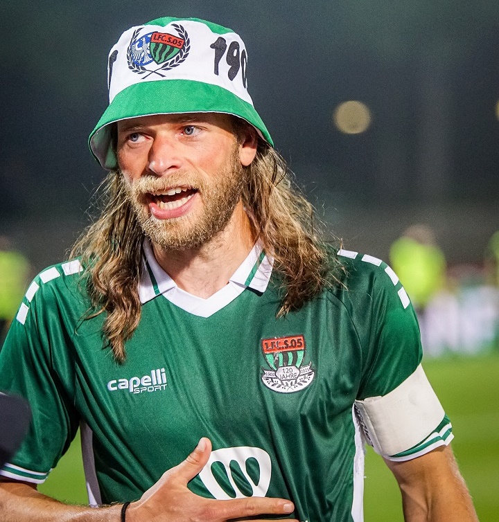 Er ist in Schweinfurt heimisch geworden: Auch Kristian Böhnlein bleibt ein Schnüdel