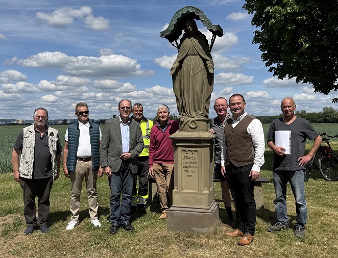Weiterer Schritt zum Erhalt der Bildstöcke: Die Marienstatue Richtung Röthlein wird saniert