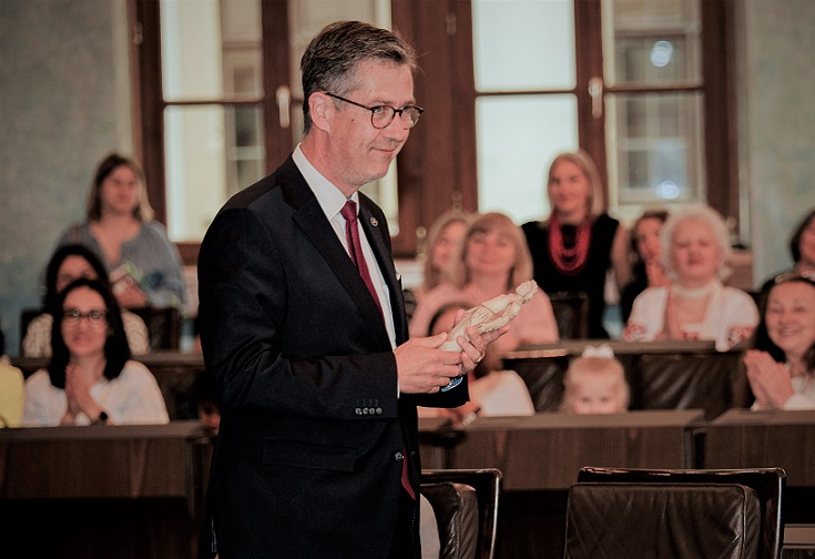 Dreijähriges Bestehen von Mrija e.V.: Tiefe Dankbarkeit gegenüber Oberbürgermeister Schuchardt