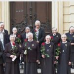 Zum Segen für viele geworden: Zehn Oberzeller Franziskanerinnen feiern Eisernes, Diamantenes oder Gnadenvolles Professjubiläum
