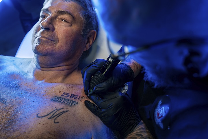 Facelifting durch ein neues Logo von SKF: „Die ersten 100 Tattoos gehen auf uns!“