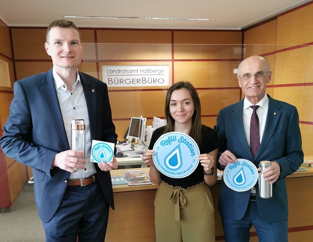 Kostenlos die Trinkflasche auffüllen: Landkreis Haßberge sucht Geschäfte, Gastronomiebetriebe und öffentliche Einrichtungen, die bei der Aktion mitmachen