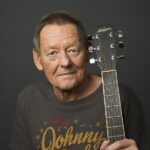 Der Skifohrer vom Watzmann steigt ab: Beim VR Bank Open Air Marktplatz Hallstadt gastiert die österreichische Musiker-Legende Wolfgang Ambros