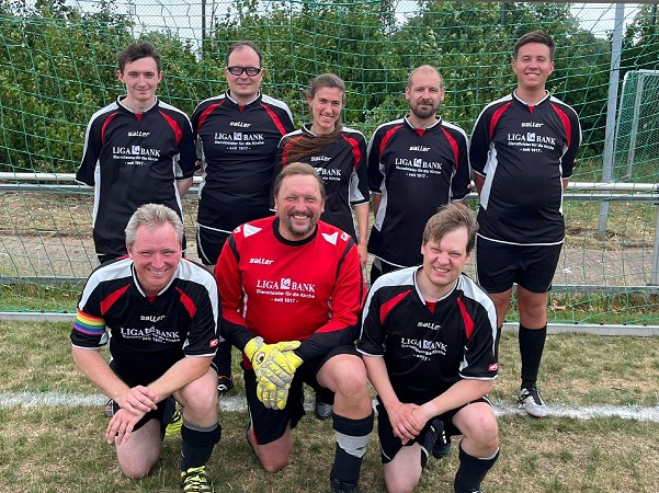 Bayerische SeelsorgerInnen-Fußball-Meisterschaft: Würzburger Team auf Platz sieben