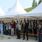 „Wir sind da, hurra!“: 50 Familien aus Unterfranken reisen nach Südtirol und machten Zwischenstopp im Innsbrucker Dom