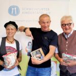 Mal wieder eine Großspende für die Kindertafel von Schirmherr Michl Müller, der zum Familienfest kommt