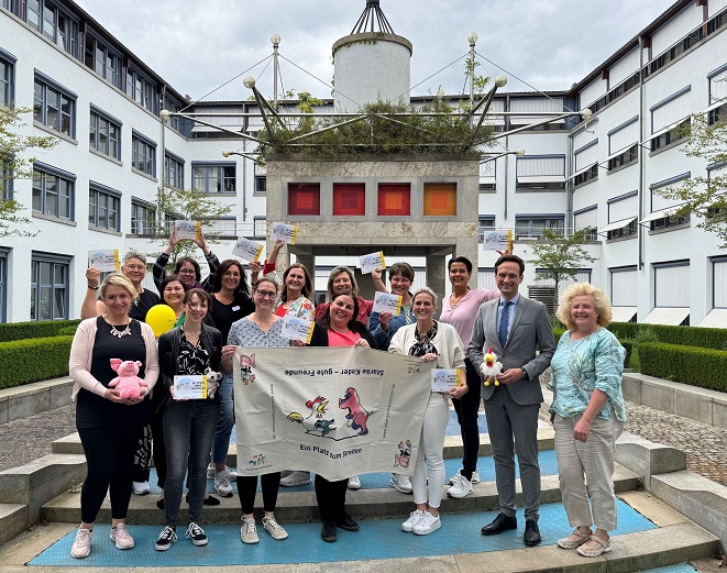 Das Selbstbewusstsein der Kinder stärken und soziale Kompetenzen fördern mit „FREUNDE“