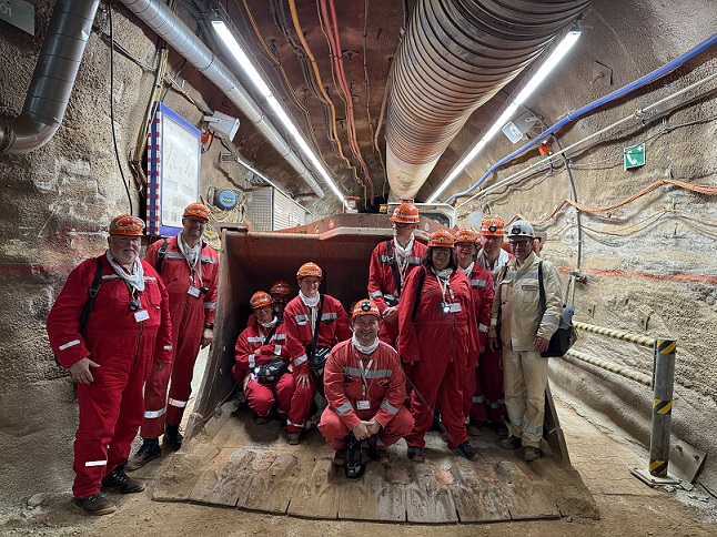 Einblicke in das erste deutsche Endlager: Der Gemeinderat Grafenrheinfeld hat Schacht Konrad besucht