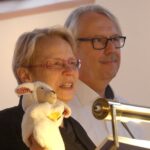 „So ganz schlecht war’s net“: Das Gochsheimer Pfarrerehepaar Monika Roth-Stumptner und Wolfgang Stumptner verabschiedete sich nach 15 Jahren in den Ruhestand