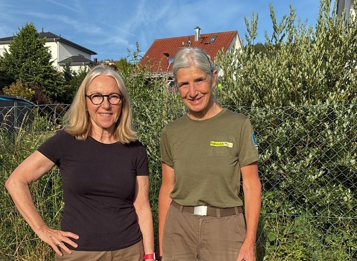 Raus aus der Tonne und rein in den Wald: Ameisenschutz ist Naturschutz – im Landkreis gibt es jetzt zwei Ameisenhegerinnen