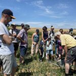 Dem Leben auf der Spur: Wanderbegeisterte entdecken Bio-Landwirtschaft, Familientag verbindet Bewegung, Bildung und Spaß