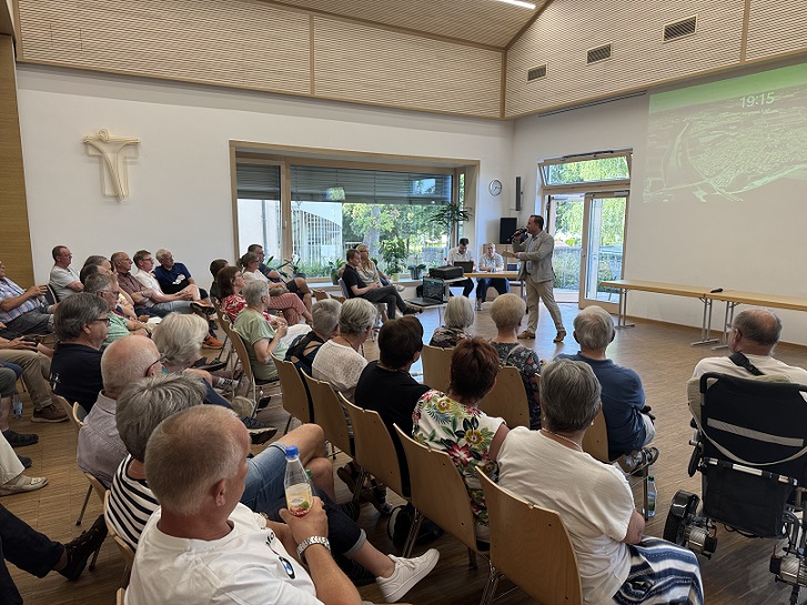 Bürgerversammlung in Grafenrheinfeld: Das Facharztzentrum und die neue Werkstatt-Kita standen im Mittelpunkt