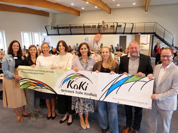 Von Generation zu Generation: KoKi-Netzwerk veranstaltet Fachtag zu Bindungserfahrungen