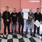 Dirk Hachtel überreichte Urkunden an drei erfolgreiche Ersthelfer: Auszeichnung durch die Berufsgenossenschaft für Lebensretter bei Finstral