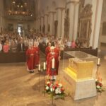 Viel Engagement für das System Schule: Bischof Dr. Franz Jung verleiht 24 Frauen und Männern die Missio canonica