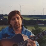 „Wolke 7“ schwebt akustisch ein: Philipp Poisel gastiert auf der Seebühne in Bad Staffelstein