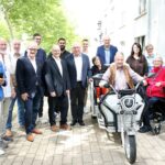 Sponsoren ermöglichen Senioren innerstädtische Ausflüge: Eine elektrische Rikscha für das Haus an den Mönchskutten