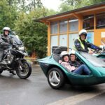 Im Sozius von Schonungen nach Hausen und zurück: Lebenshilfe-Vorstand lädt Schüler mit Behinderung zu Motorradausfahrt ein