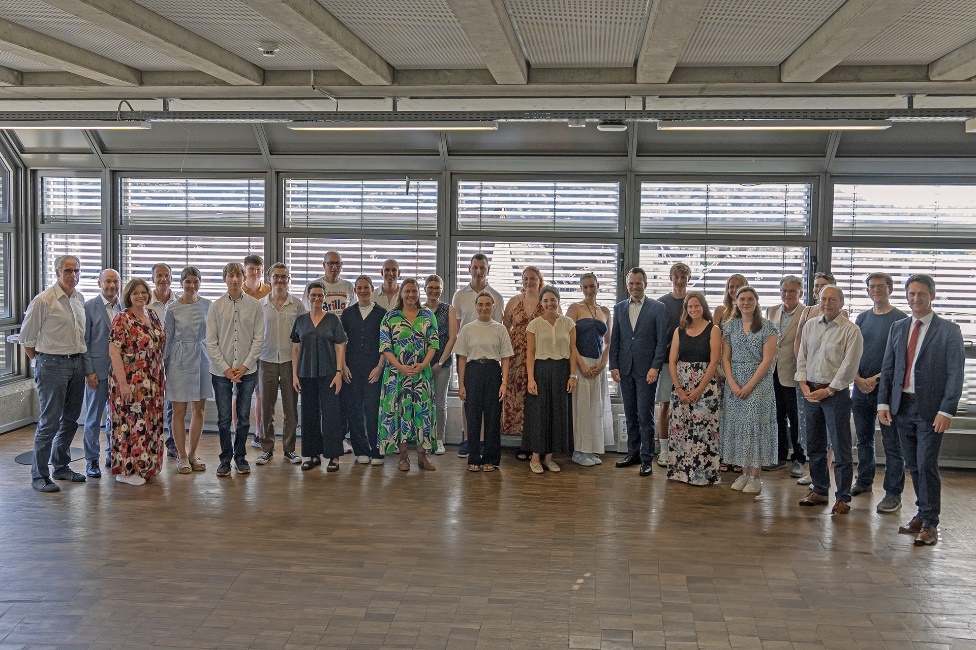 Junge Talente fördern: Deutschlandstipendium für 13 THWS-Studierende