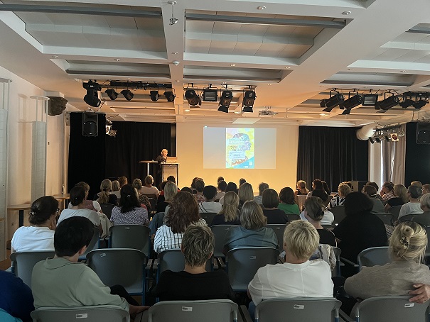 Informationsveranstaltung von GesundheitsregionPlus und Gesundheitsamt Rhön-Grabfeld: Wechseljahre bedeuten ein Kapitel voller Möglichkeiten