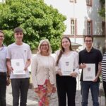 Erfolgreicher Ausbildungsabschluss für drei junge Leute im Landratsamt Kitzingen