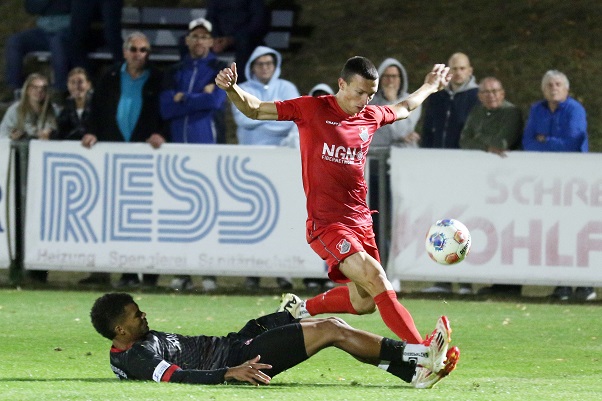 Aubstadts siebter Saisonsieg kommt erst in der Nachspielzeit zustande