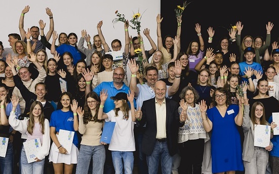 Junge Engagierte im Rampenlicht: FEEL FR.E.E. feiert Abschluss und zehnjähriges Bestehen