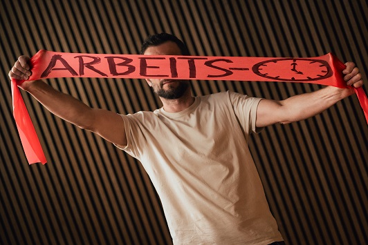 Überstunden zum Nulltarif: NGG Unterfranken startet MdB-Appell gegen die Abschaffung vom 8-Stunden-Tag