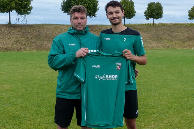 Neuzugang für´s Mittelfeld: Der zuletzt vereinslose Jannis Vierneisel wechselt nach Abtswind