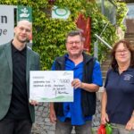 Wiederaufbau im Blick: Die Rhön GmbH spendet für Kissinger Hütte