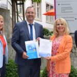 Landratsamt Kitzingen erhält LSI-Siegel für vorbildliche Informationssicherheit