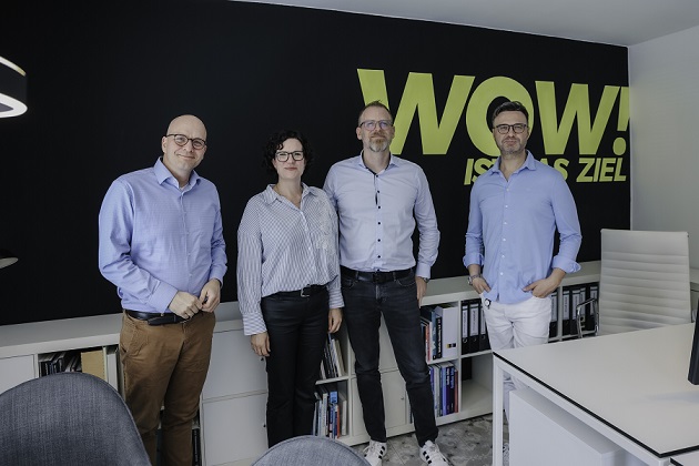 Garitzer Ortskern als kreatives Zentrum: Unternehmensbesuch von Oberbürgermeister Dr. Dirk Vogel bei der Kreativagentur „einseinsvier“