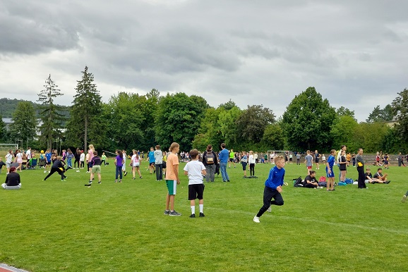 Übergreifendes Sportereignis mit rund 600 Teilnehmenden: Völkerballturnier verbindet Marktheidenfelds Schulen