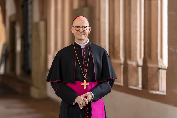 Ein Papst, der gut zuhören kann: Bischof Dr. Franz Jung gratuliert Leo XIV. zum 70. Geburtstag