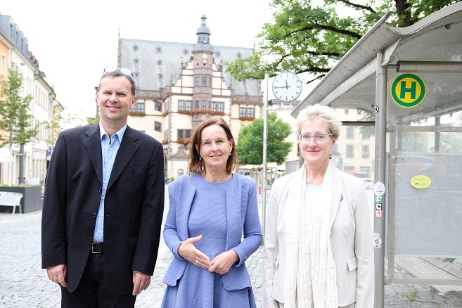 Riesiger Zuspruch für das Bürgerbegehren zum Stadtbussystem: Die benötigte Stimmenzahl ist brutto schon erreicht, aber…