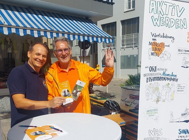 Die Tafel Schweinfurt auf der Ehrenamtsmesse im Gespräch: Lebensmittel retten – Menschen helfen