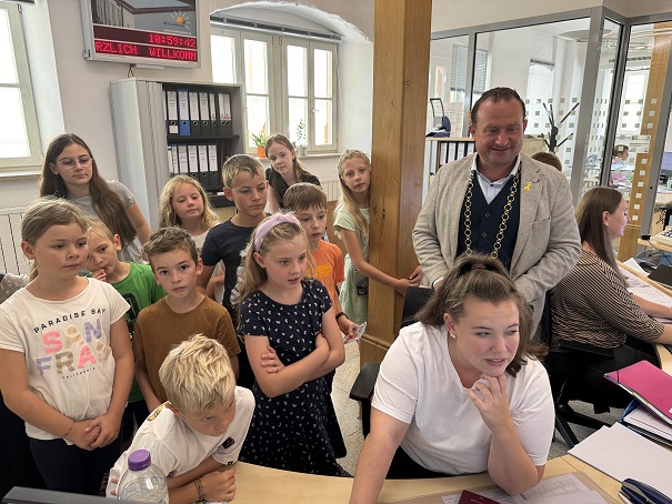 Die Kinderbürgerversammlung ist ein fester Programmpunkt im Grafenrheinfelder Ferienprogramm